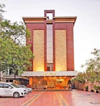 Best Hotels in Shirdi Near Sai Baba Temple